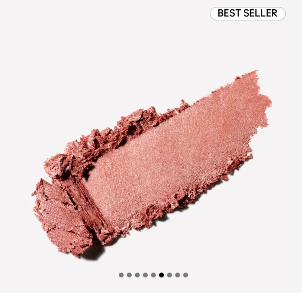 MAC Eyeshadow -Expensive Pink - Picture 6 of 6